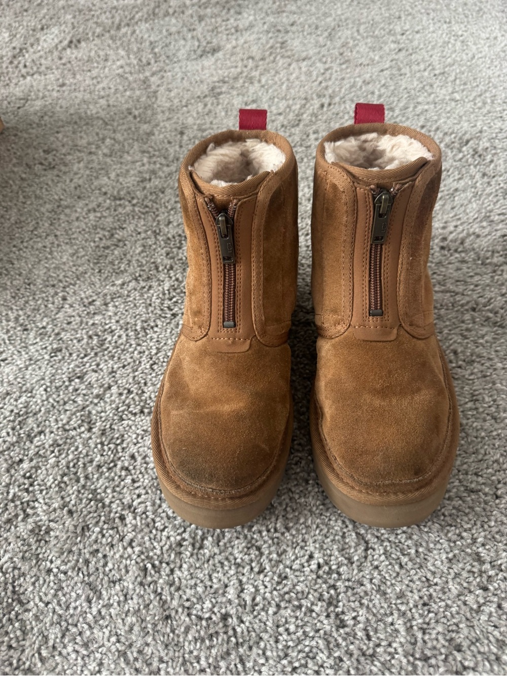 Ugg Kids neumel platform zip boot